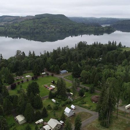 Romantic Cozy Cabin Walk To Lake Hot Tub Bikes Kayaks Grill Onalaska Esterno foto